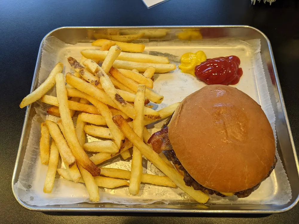 Bacon Cheeseburger