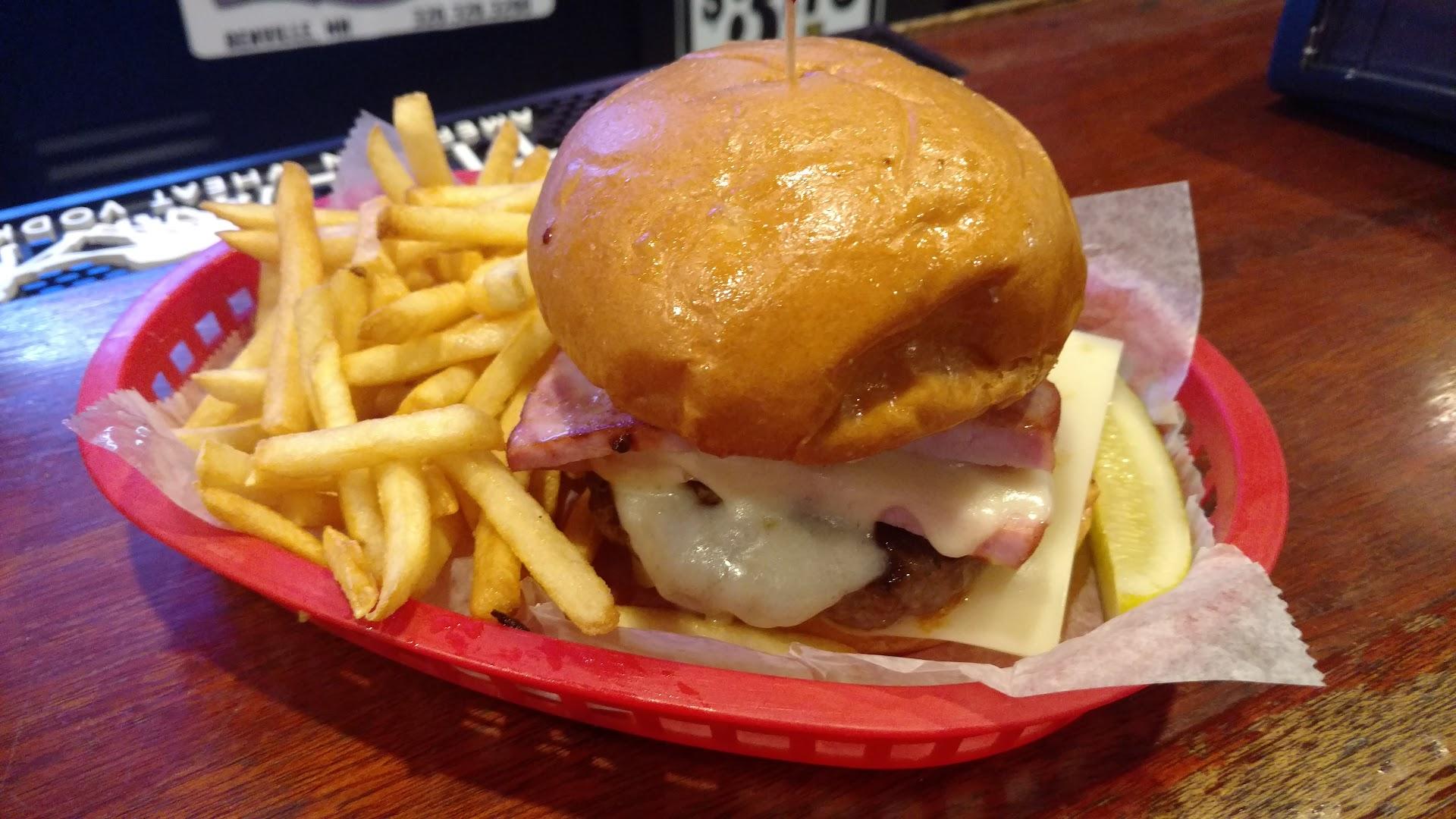 Main Street Bar & Grill